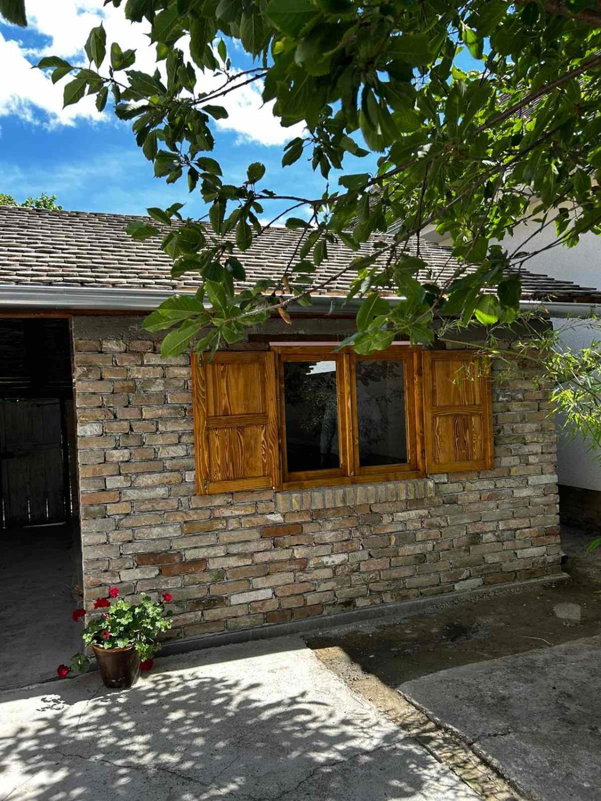 Vila Oaza Mira Porodicna Kuca Za Opustanje Apatin Exteriér fotografie